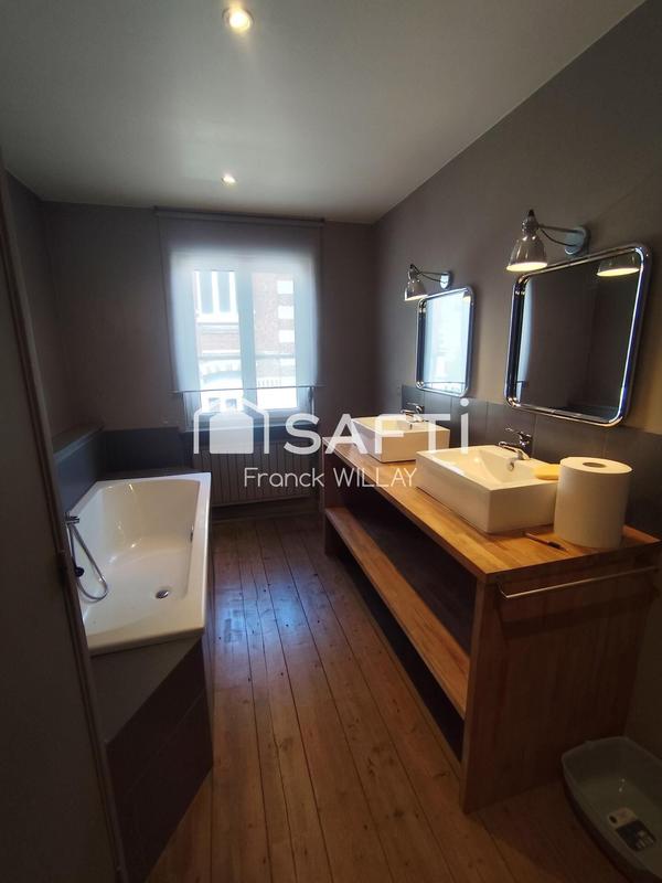 Maison - 140 m² - 7 pièces