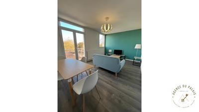 Appartement - 83 m² - 4 pièces