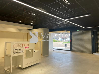 Local d'activités - 600 m²