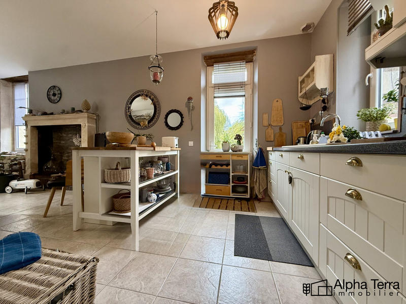 Maison ancienne - 160 m² - 6 pièces