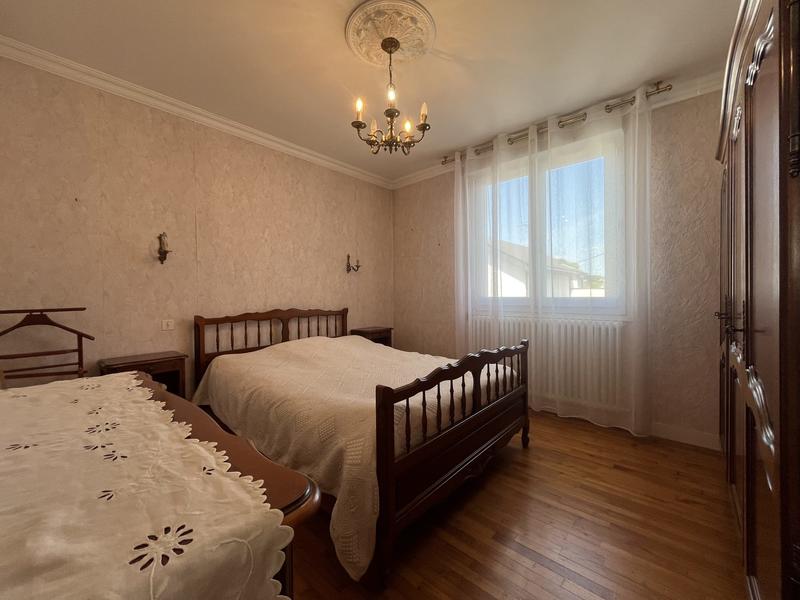 Maison - 120 m² - 8 pièces