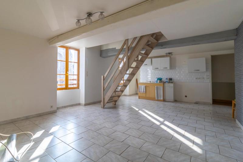 Maison - 170 m² - 8 pièces