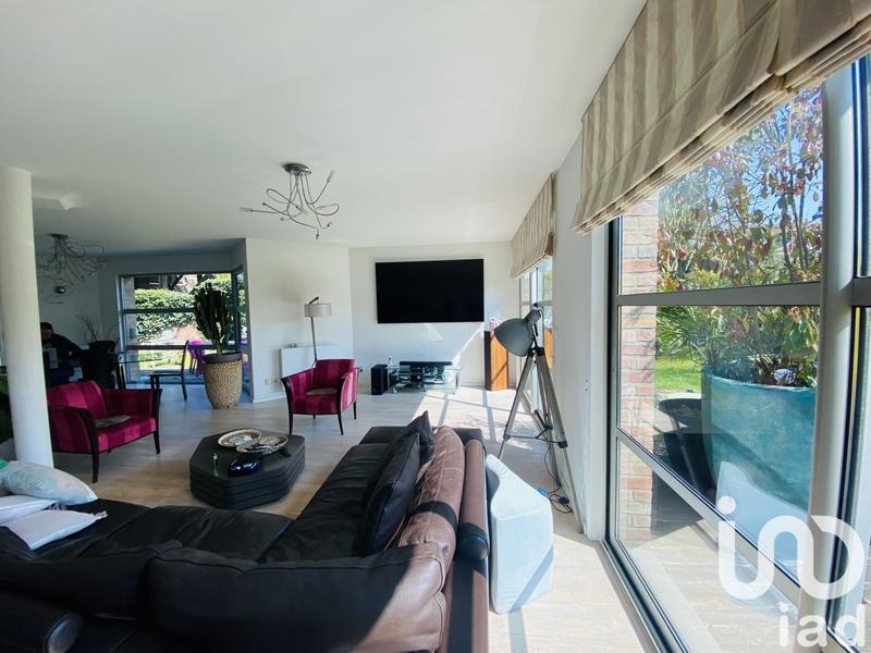 Maison de maîtres - 192 m² - 7 pièces