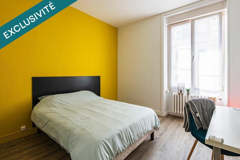 Maison - 196 m² - 8 pièces