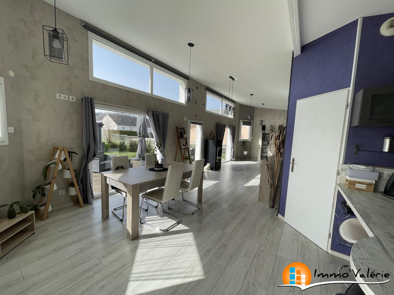 Maison - 103 m² - 4 pièces