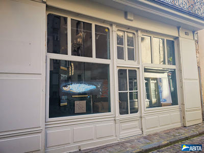 Local commercial - 15 m² - 2 pièces