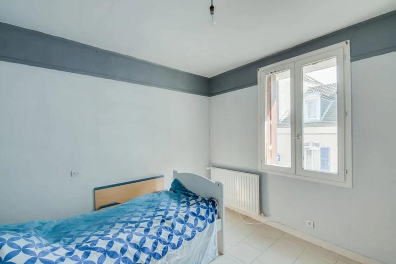 Maison - 170 m² - 8 pièces