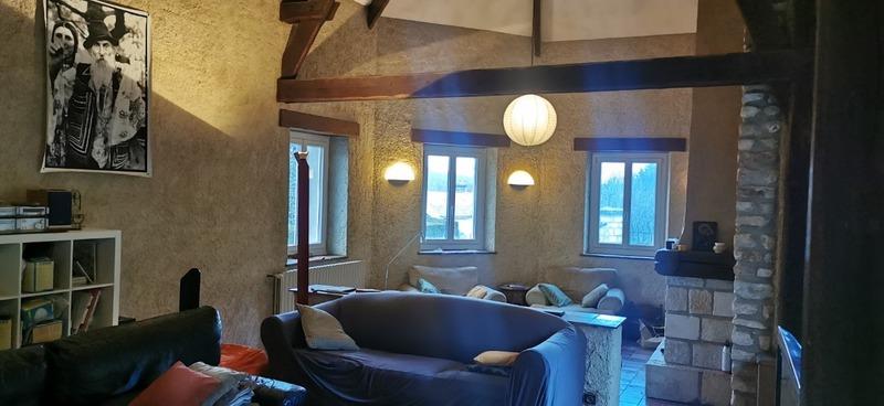 Maison - 237 m² - 9 pièces