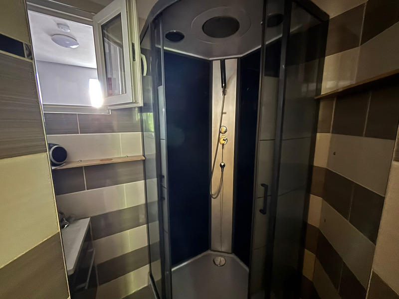 Appartement ancien - 32 m² - 2 pièces