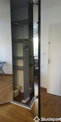 Chambre - 13 m² - 1 pièce