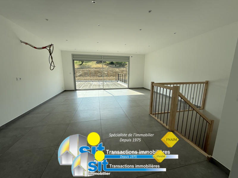 Appartement - 105 m² - 5 pièces