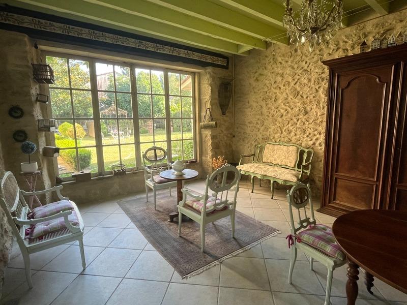 Maison de maîtres - 400 m² - 10 pièces