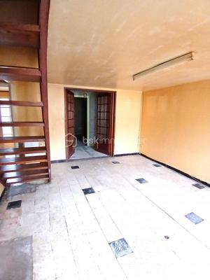 Maison de ville - 77 m² - 5 pièces