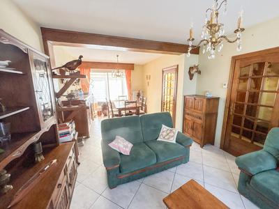 Maison - 85 m² - 4 pièces