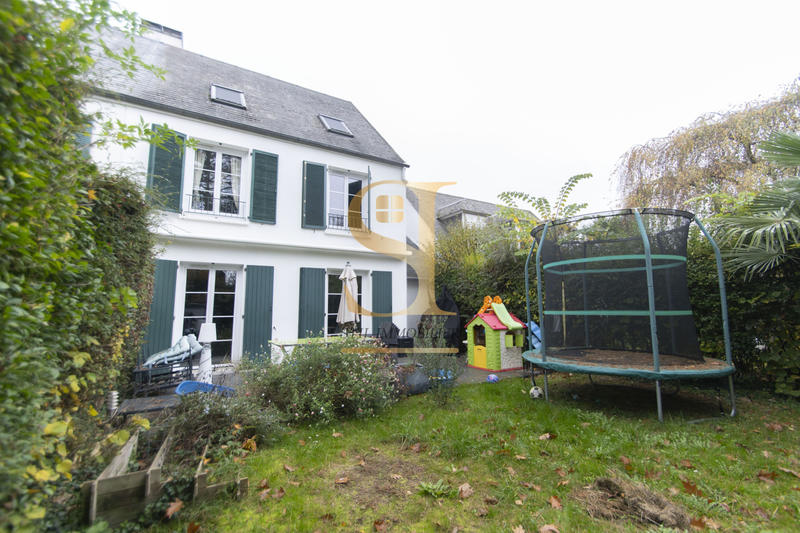 Maison - 118 m² - 6 pièces