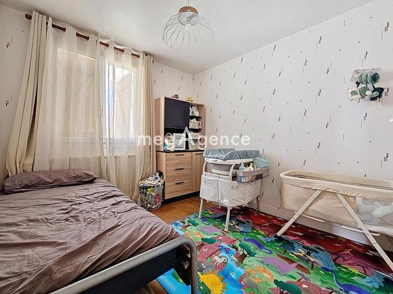 Maison - 84 m² - 5 pièces