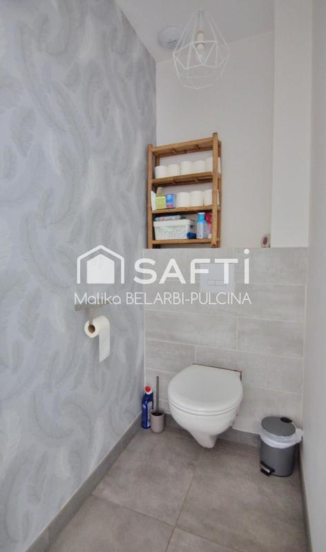 Maison - 98 m² - 4 pièces