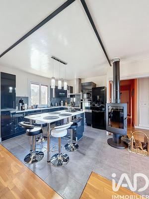 Maison - 110 m² - 5 pièces
