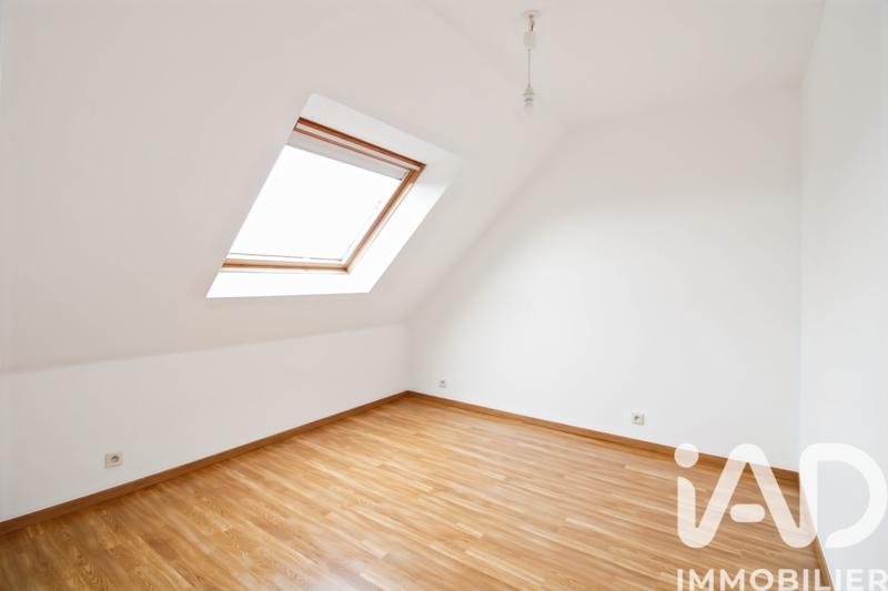 Maison - 93 m² - 5 pièces