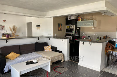 Maison - 140 m² - 7 pièces