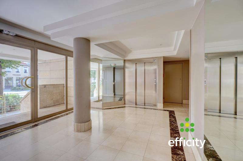 Appartement - 88 m² - 4 pièces