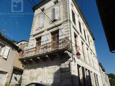 Immeuble - 321 m² - 16 pièces