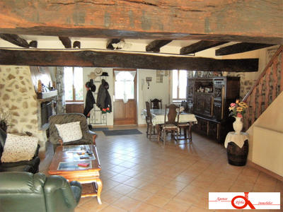 Maison - 190 m² - 7 pièces