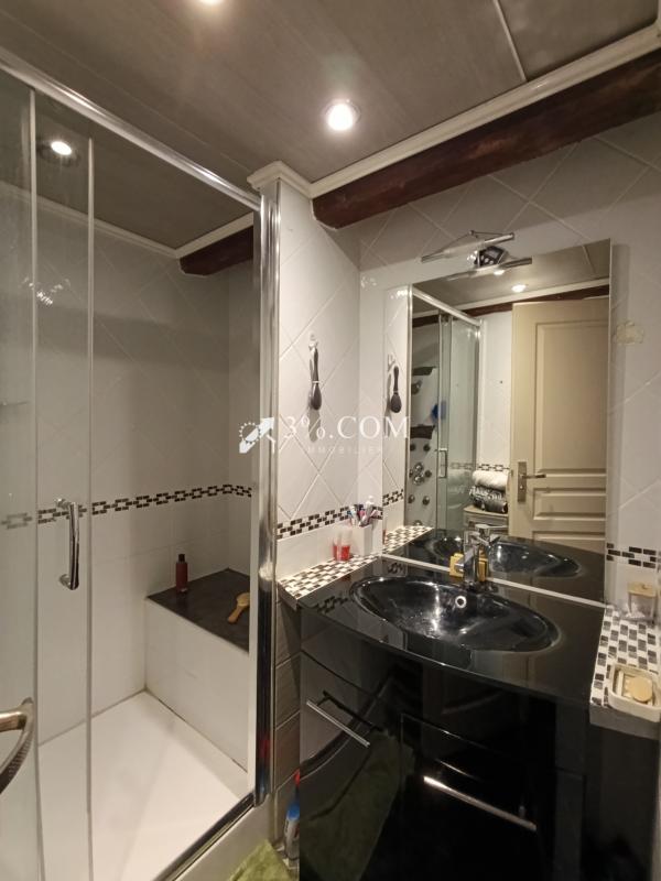 Appartement - 73 m² - 2 pièces