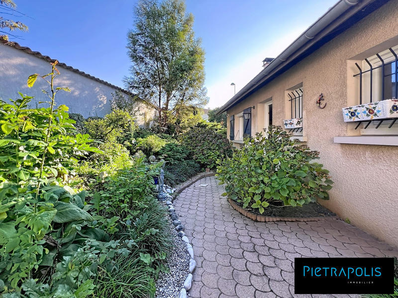 Maison - 88 m² - 3 pièces