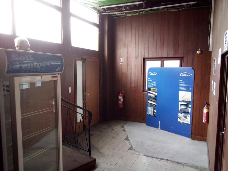 Entrepôt - 4 840 m²