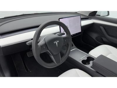 Tesla Model 3 Standard Range Plus Rwd