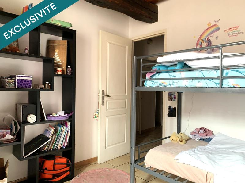 Appartement - 120 m² - 5 pièces