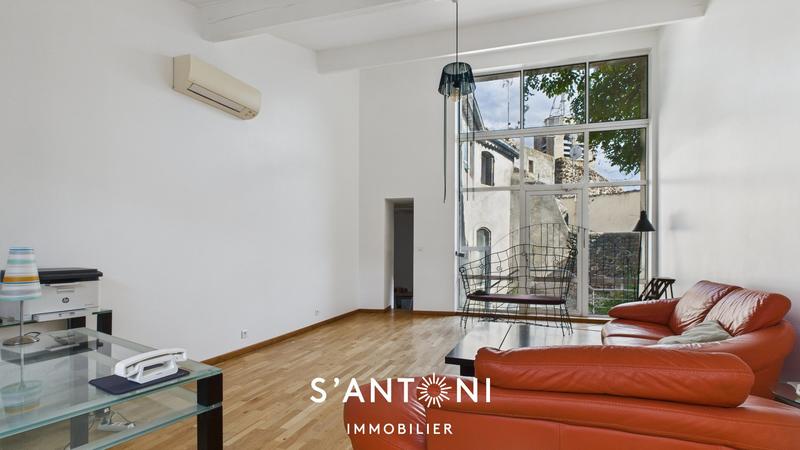 Maison - 176 m² - 7 pièces