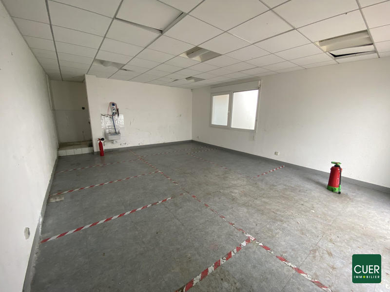 Local commercial - 220 m²