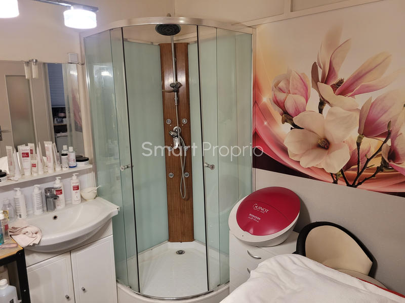 Fonds de commerce - Magasins - 40 m²