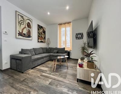 Maison de ville - 96 m² - 5 pièces