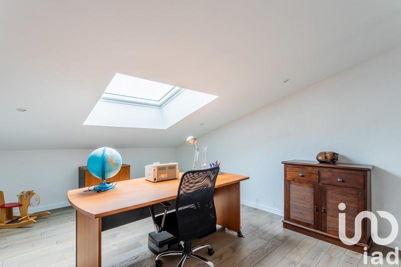 Maison de maîtres - 305 m² - 9 pièces