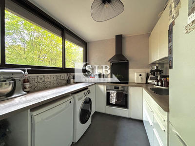 Appartement - 80 m² - 4 pièces