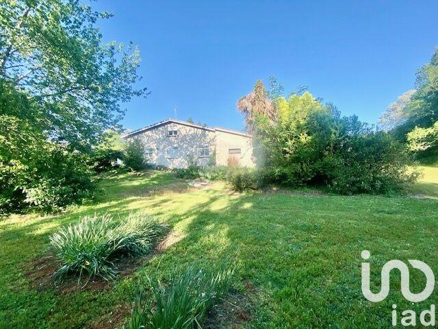 Maison - 147 m² - 6 pièces