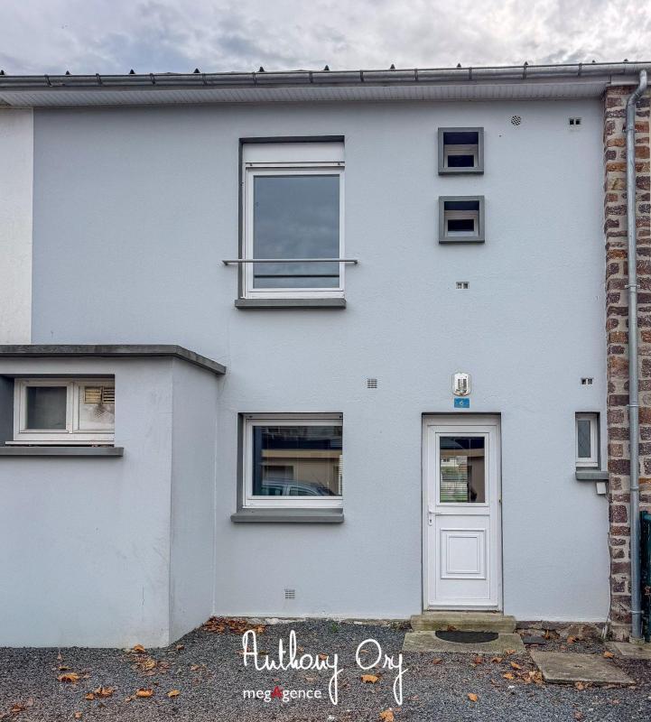 Maison de ville - 75 m² - 4 pièces