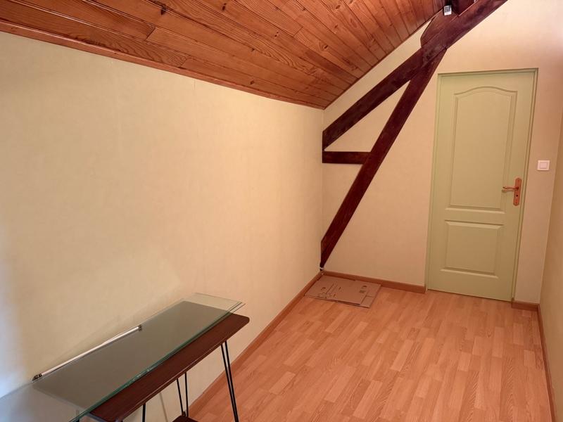 Maison - 220 m² - 8 pièces