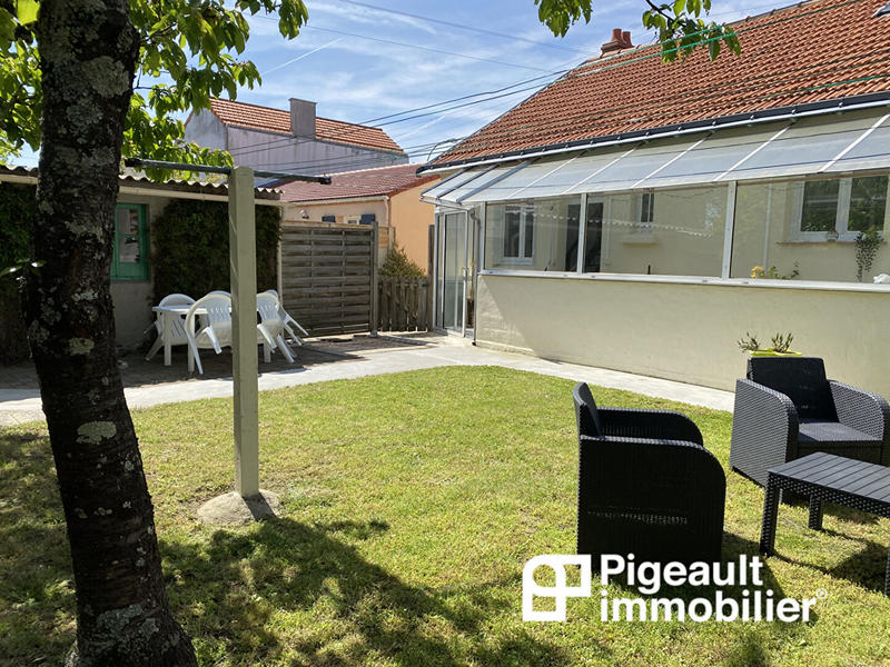 Maison - 90 m² - 4 pièces