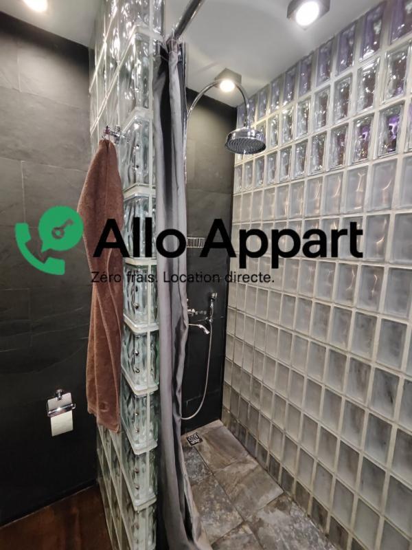 Studio - 27 m² - 2 pièces