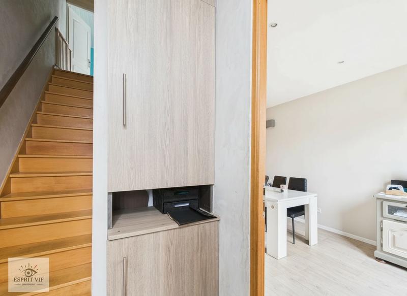 Maison - 96 m² - 5 pièces