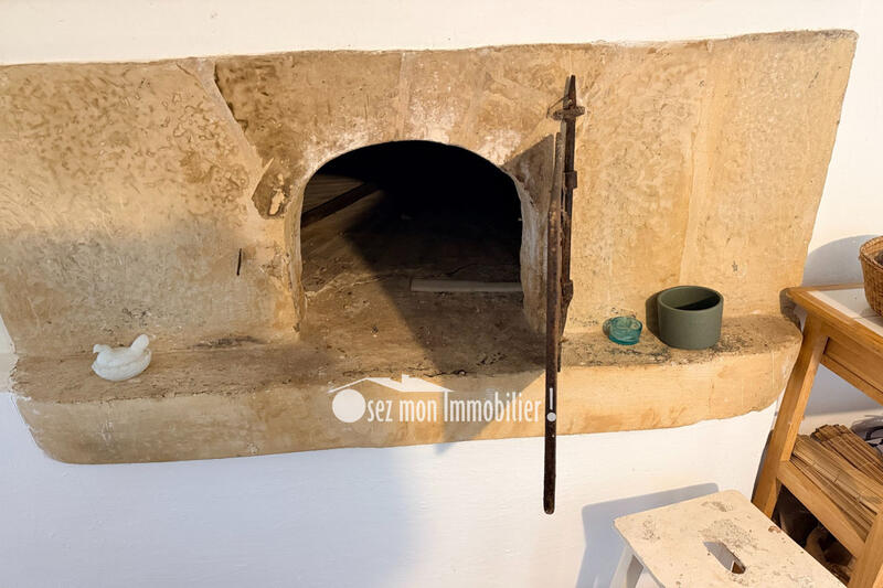 Maison en pierre - 275 m² - 11 pièces