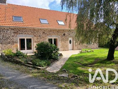 Maison - 240 m² - 8 pièces