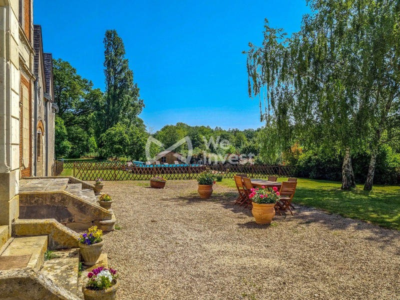 Maison - 245 m² - 7 pièces