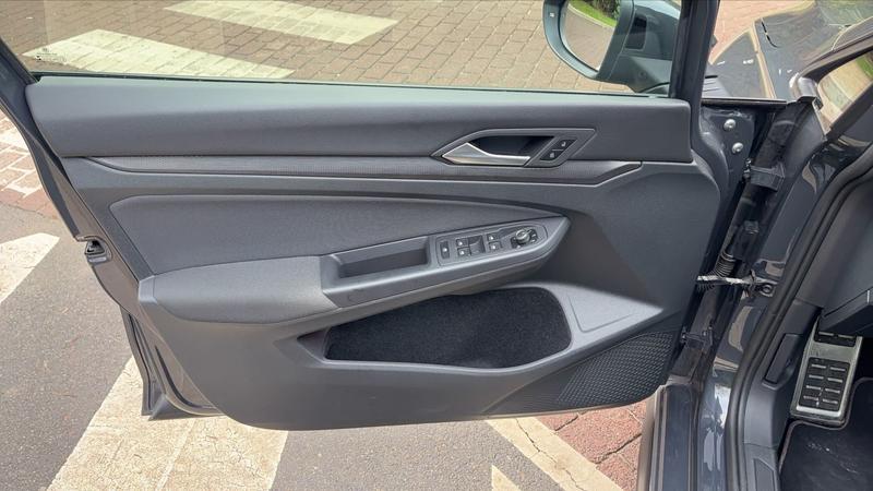 Volkswagen Golf GTi VIII 2.0 Tsi 245 Dsg7 n/A