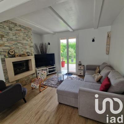 Maison - 147 m² - 8 pièces