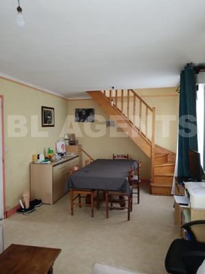 Maison - 91 m² - 5 pièces